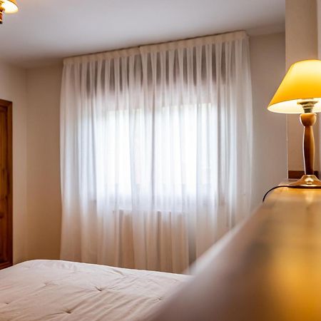 Hostal Restaurante Ventasierra Valdoré 외부 사진