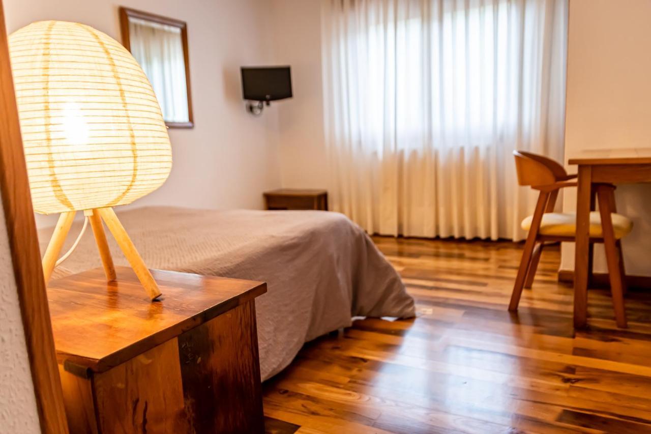 Hostal Restaurante Ventasierra Valdoré 외부 사진