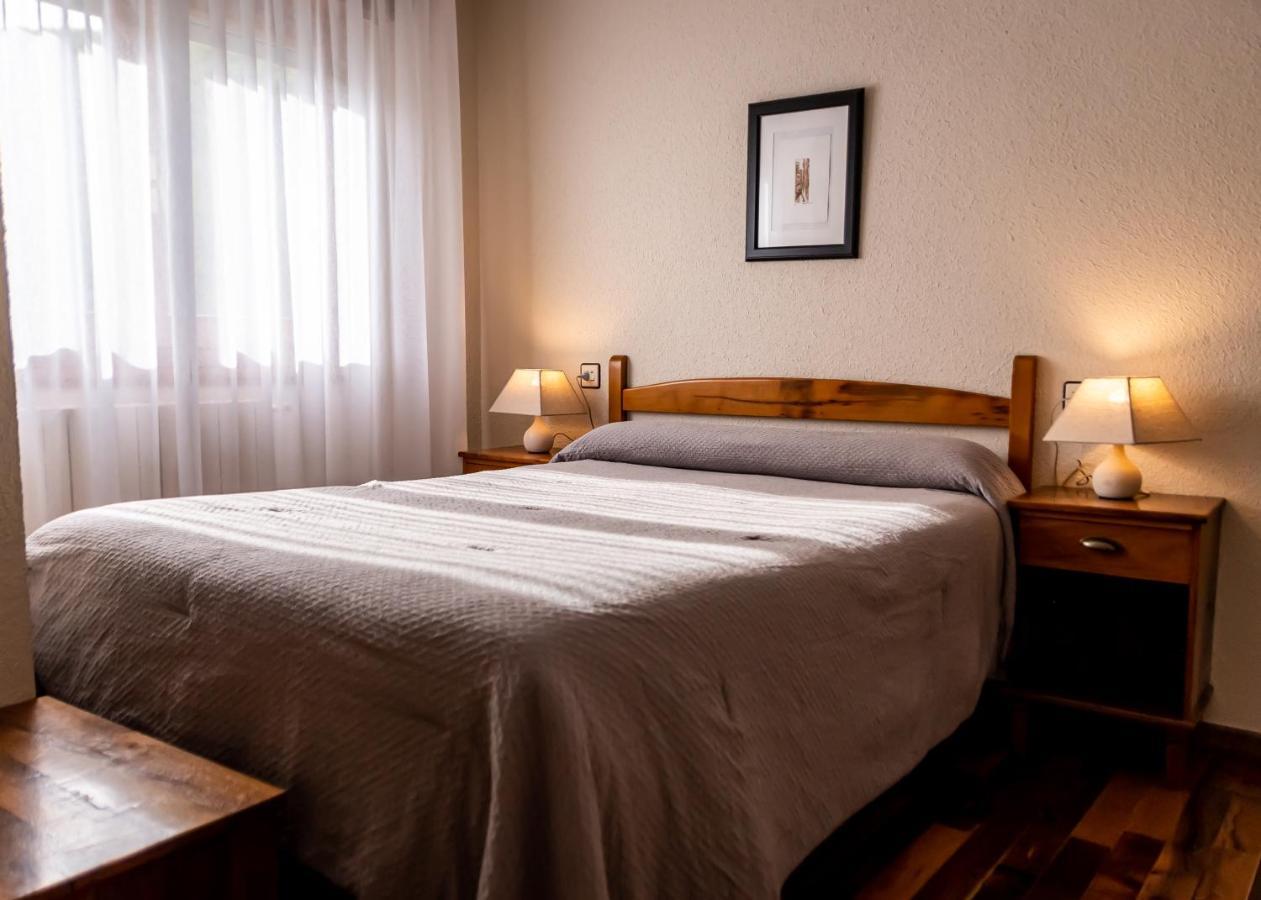 Hostal Restaurante Ventasierra Valdoré 외부 사진