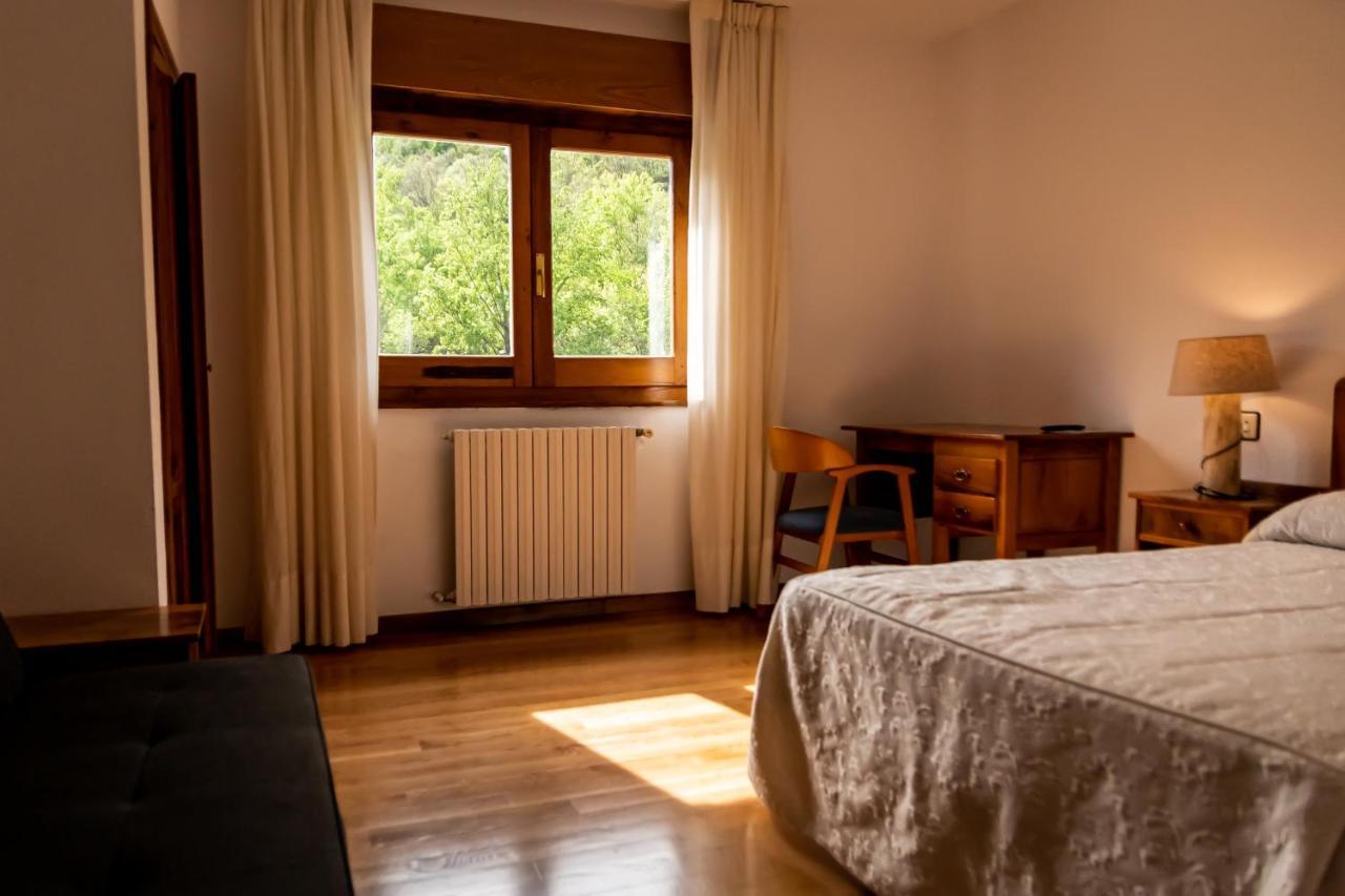 Hostal Restaurante Ventasierra Valdoré 외부 사진