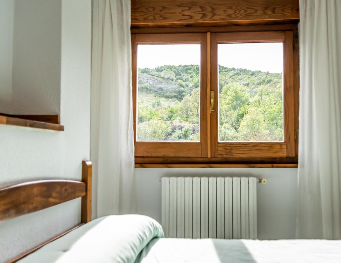 Hostal Restaurante Ventasierra Valdoré 외부 사진