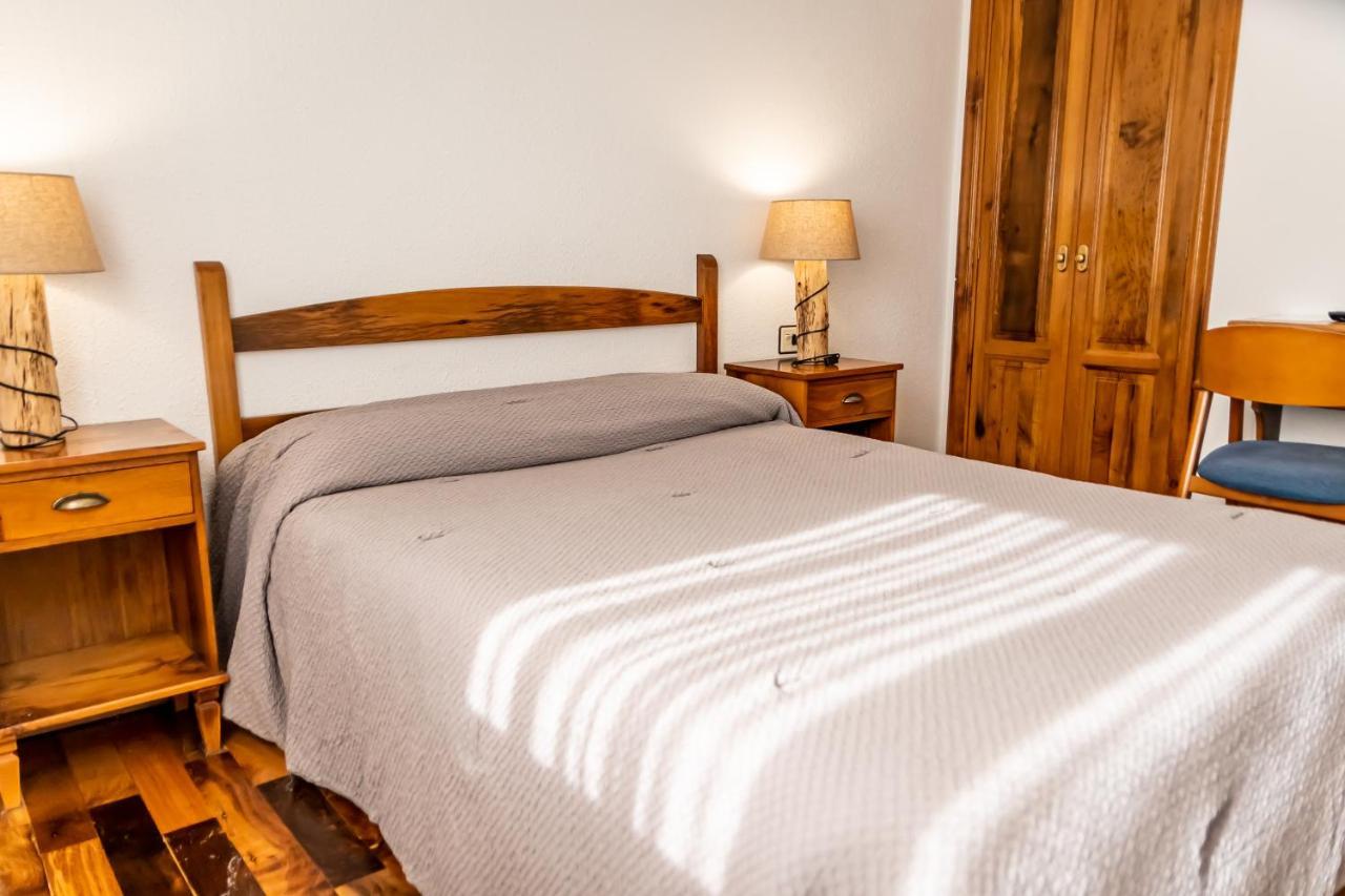 Hostal Restaurante Ventasierra Valdoré 외부 사진