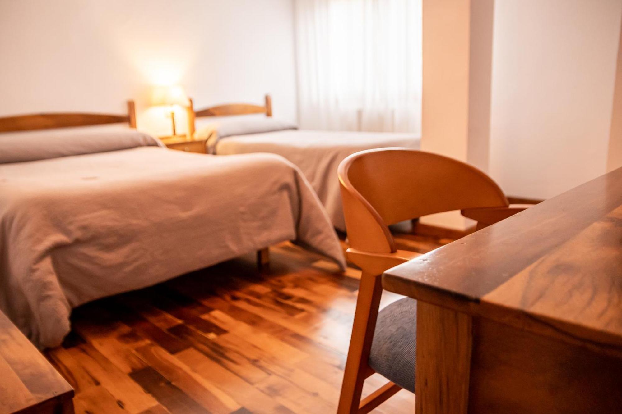 Hostal Restaurante Ventasierra Valdoré 객실 사진