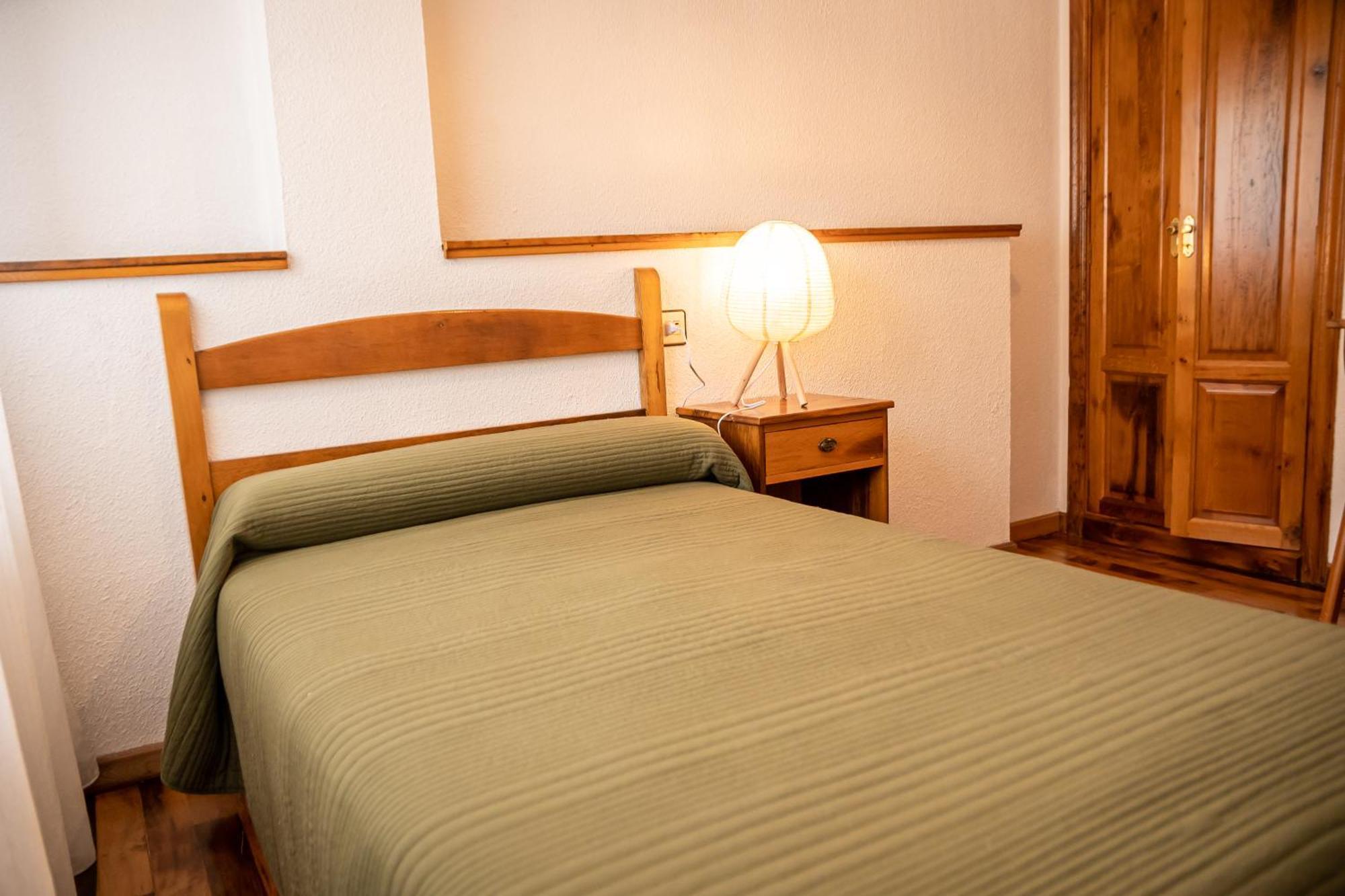 Hostal Restaurante Ventasierra Valdoré 객실 사진